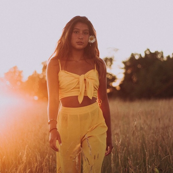 Two Piece Jumpsuit Yellow - Picture 2 of 8